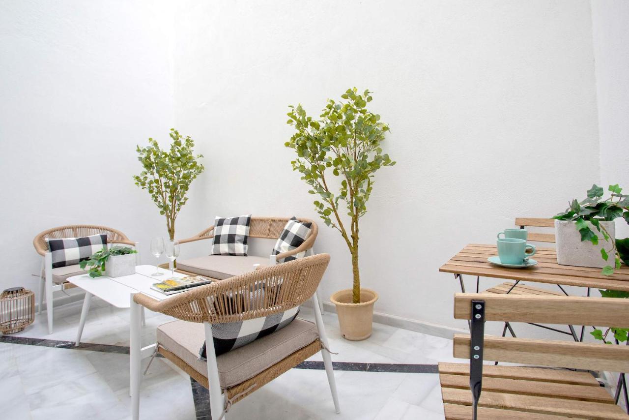 Genteel Home Pajaritos 17 Seville Exterior photo