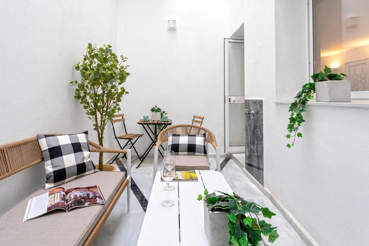 Genteel Home Pajaritos 17 Seville Exterior photo